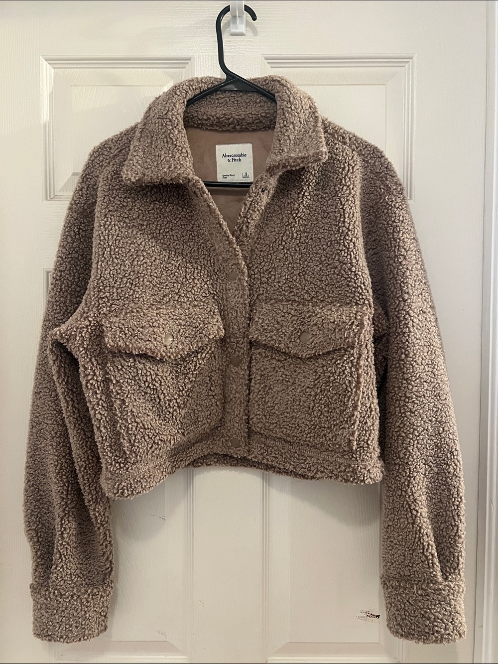 Abercrombie & Fitch Cropped Taupe Teddy Jacket, sz Small
